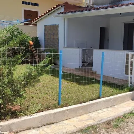 Luxury Seaside House With 2 Bathrooms Ksamil Exterior photo